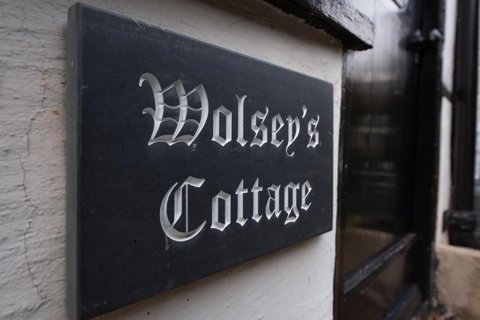 15Th Century Tiny Character Cottage-Henley Centre Exterior photo